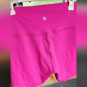 LULULEMON wunder under shorts